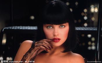 �����˿�ǧ��������Ƶ��APEC���ڵ��� ����վ�Ŷ��紺��(ͼ)...